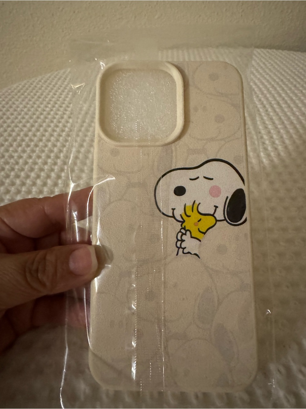 Beige Snoopy & Woodstock Phone Case - Cute Protective Cover